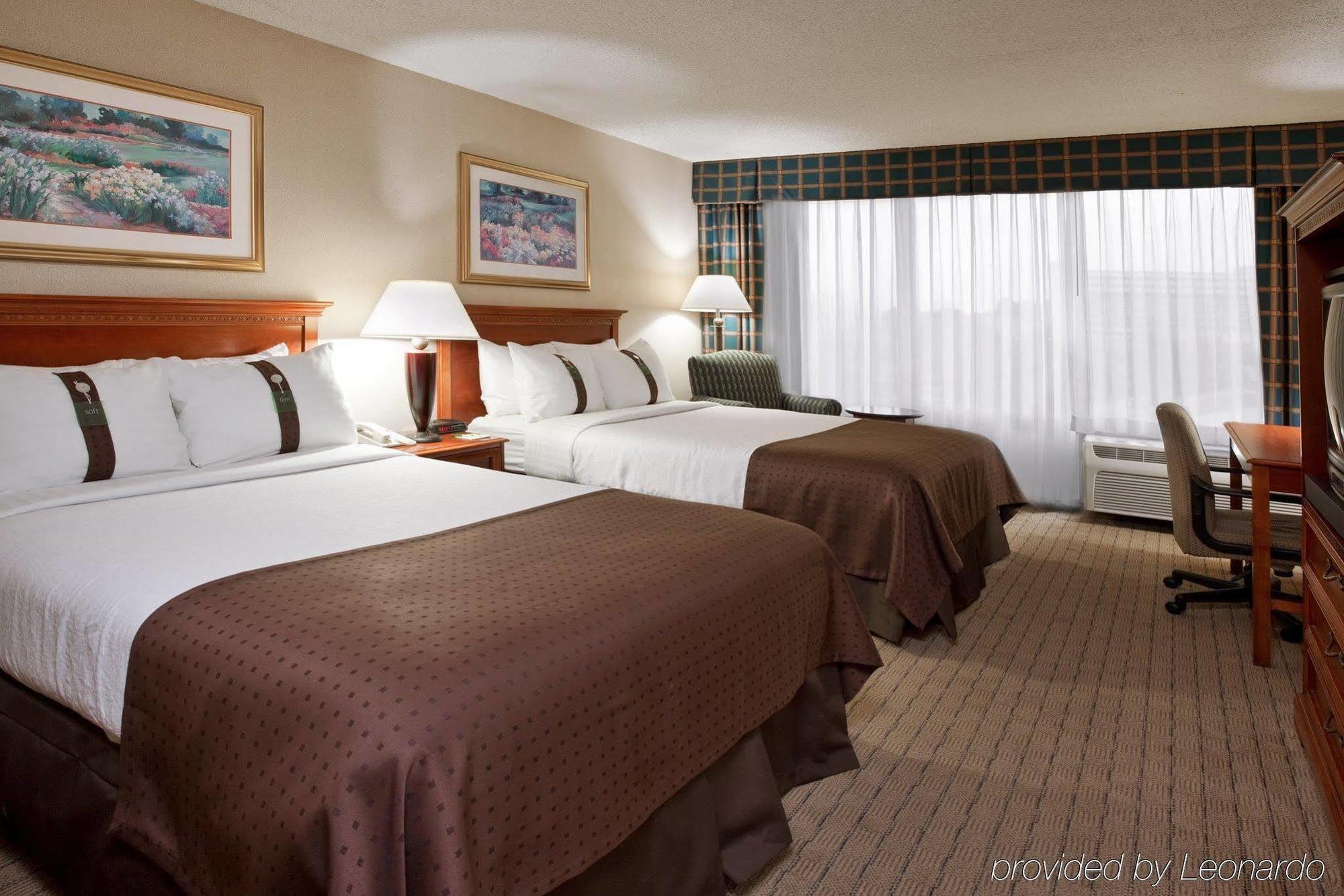 Four Points By Sheraton Cleveland Airport Zewnętrze zdjęcie